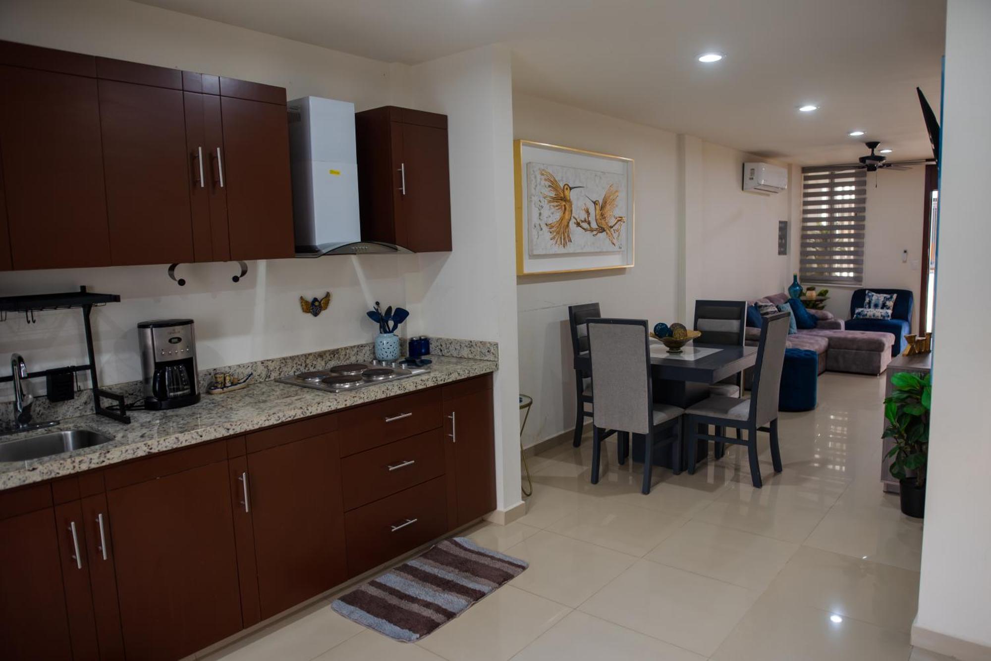 2Br-3Ba Condo Block From Beach W Rooftop Jacuzzi Масатлан Экстерьер фото